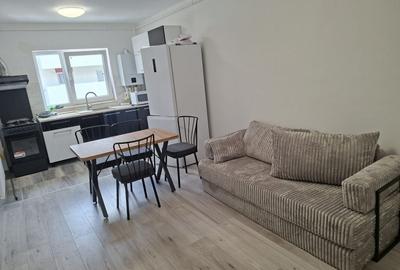 Apartament cu 2 camere semidecomandat, mobilat în Apărătorii Patriei