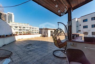 Apartament cu 6 camere decomandat în Aviatorilor