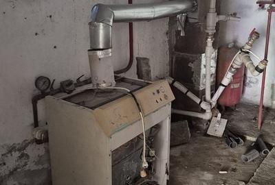 Casă cu 4 camere în Piatra Arsă