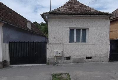 Teren de 983 mp, în Central