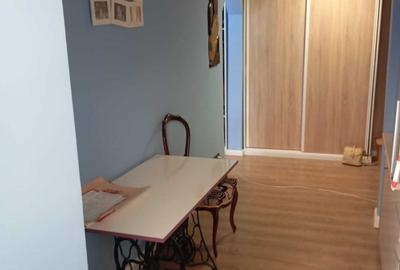 Apartament cu 2 camere decomandat în Central - 2
