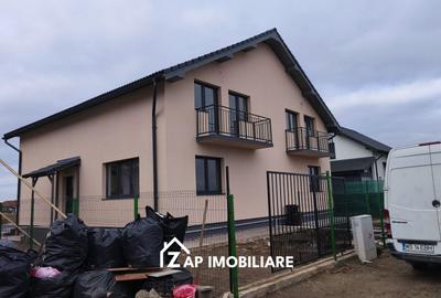 Duplex cu 4 camere cu Canalizare în Sângeorgiu de Mureș - 1