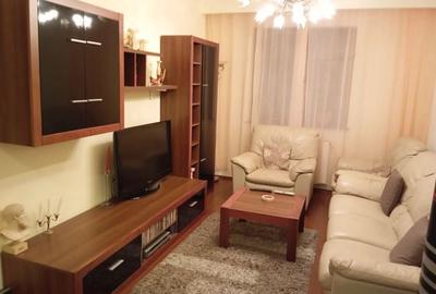 Apartament cu 2 camere decomandat în Berceni