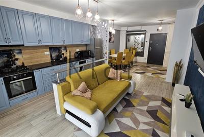 Apartament cu 2 camere semidecomandat, mobilat în Central