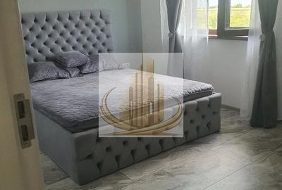 Casă individuală cu 5 camere cu Canalizare în Plopi