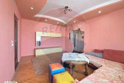 Apartament cu 3 camere semidecomandat în Central - 10