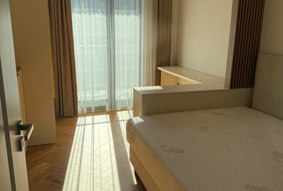 Apartament cu 3 camere semidecomandat, mobilat în Plopilor - 3