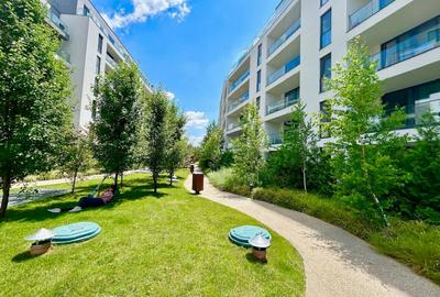 Apartament cu 4 camere decomandat în Băneasa