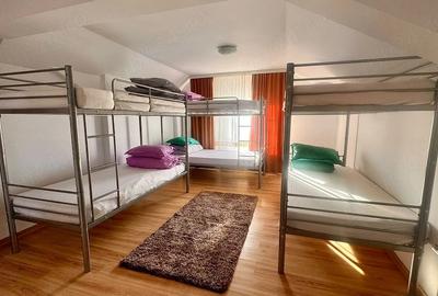 Casă cu 5 camere cu Teren 200 Mp în Valea Mare
