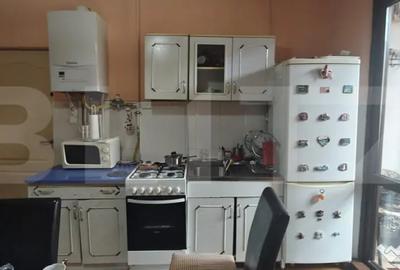 Apartament cu 3 camere semidecomandat în Ultracentral