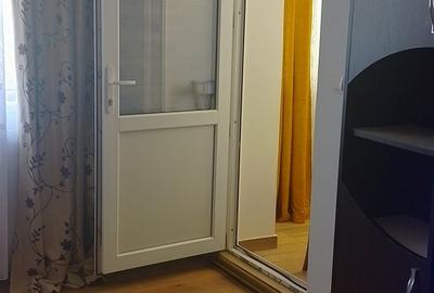 Apartament cu 2 camere decomandat în Tomești