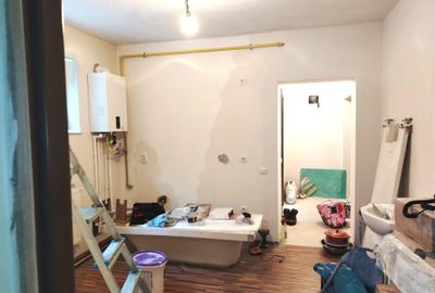 Apartament cu 2 camere semidecomandat în Exterior Est