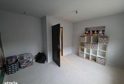 Casă cu 4 camere cu Teren 420 Mp în Central - 14