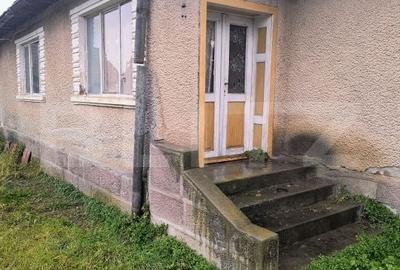 Casă cu 3 camere cu Teren 950 Mp în Sânpaul