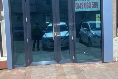 Spațiu comercial, de 40 mp, în Central