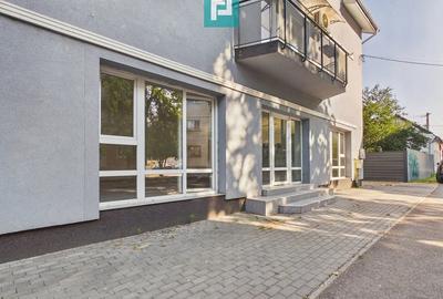 Spațiu comercial, de 70 mp, în Alfa