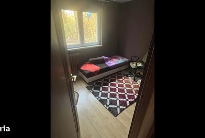 Apartament cu 4 camere decomandat în Tei - 7