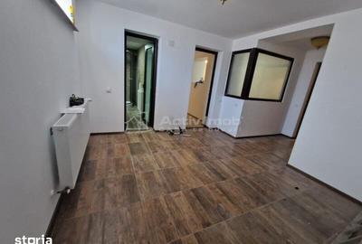 Casă cu Teren 1000 Mp în Central - 3