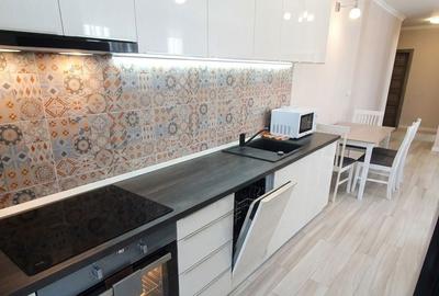 Apartament cu 3 camere decomandat, mobilat în Tomis Nord - 2
