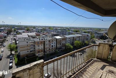 Apartament cu 3 camere în Est