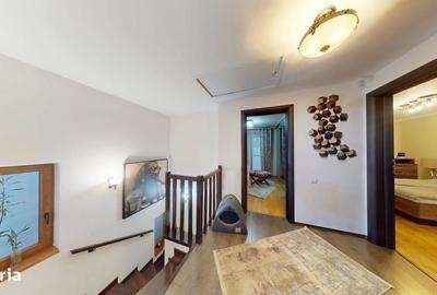 Casă cu 3 camere cu Canalizare în Ultracentral - 1