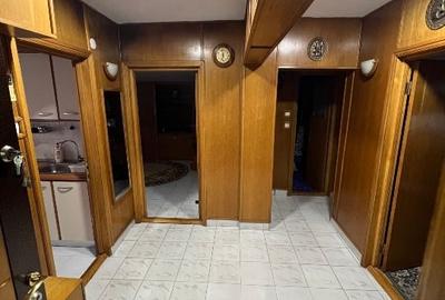 Apartament cu 4 camere decomandat, mobilat în Inel II
