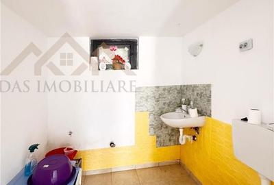 Casă cu 4 camere în Dănești - 8