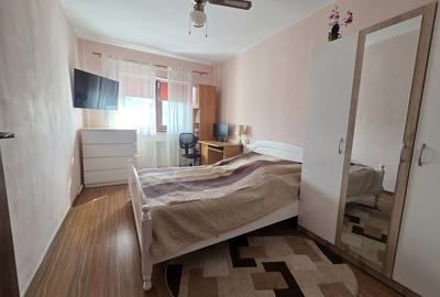 Apartament cu 2 camere decomandat în Dacia