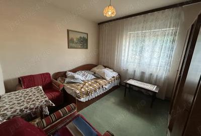 Apartament cu 4 camere decomandat în Aradul Nou