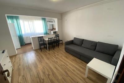 Apartament cu 2 camere semidecomandat în Central