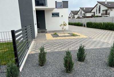 Casă individuală cu 5 camere cu Teren 320 Mp în Central - 1