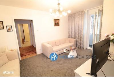 Apartament cu 3 camere în 1 Mai