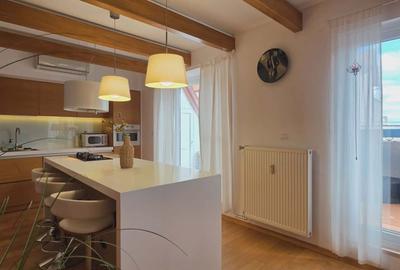 Apartament cu 4 camere în Central - 3