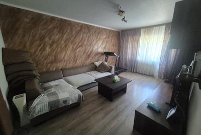 Apartament cu 3 camere decomandat în Central - 4