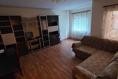 Apartament cu 3 camere decomandat în George Enescu - 1