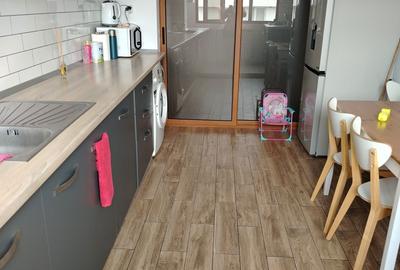 Apartament cu 3 camere decomandat în Hipodrom - 5