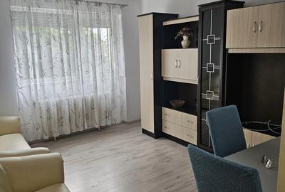 Apartament cu 2 camere în Micro 14 - 2