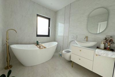 Casă cu 4 camere cu Teren 254 Mp în Dâmbul Rotund - 2
