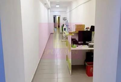 Spațiu comercial, de 106 mp, în Sebastian