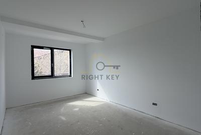 Duplex cu 4 camere cu Canalizare în Domnești - 7