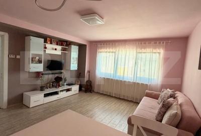Apartament cu 3 camere decomandat, mobilat în Codlea