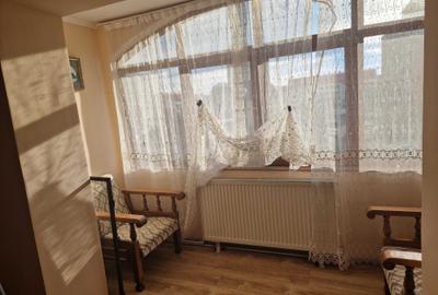 Apartament cu 2 camere decomandat în Carpați 2 - 7