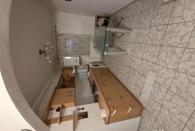 Apartament cu 2 camere decomandat în Central - 4