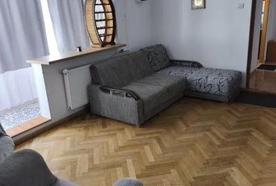 Apartament cu 3 camere semidecomandat în Militari