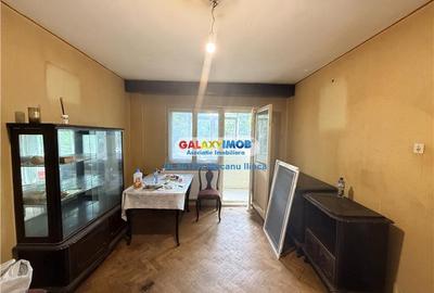 Apartament cu 3 camere semidecomandat în Nord