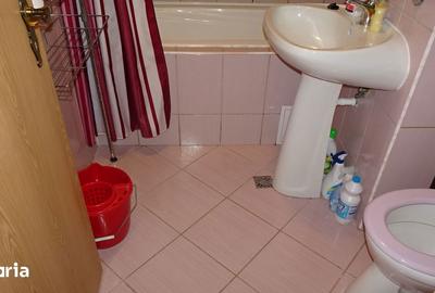Apartament cu 2 camere decomandat în Central - 3