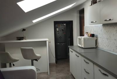Apartament cu 3 camere semidecomandat în Mănăștur - 1