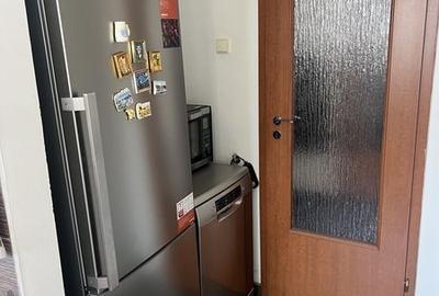 Apartament cu 3 camere în Mărăști