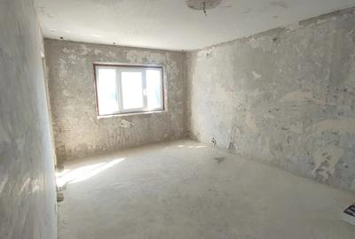 Apartament cu 3 camere decomandat în Țiglina 1