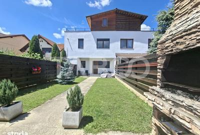Apartament cu 3 camere decomandat în Central - 1